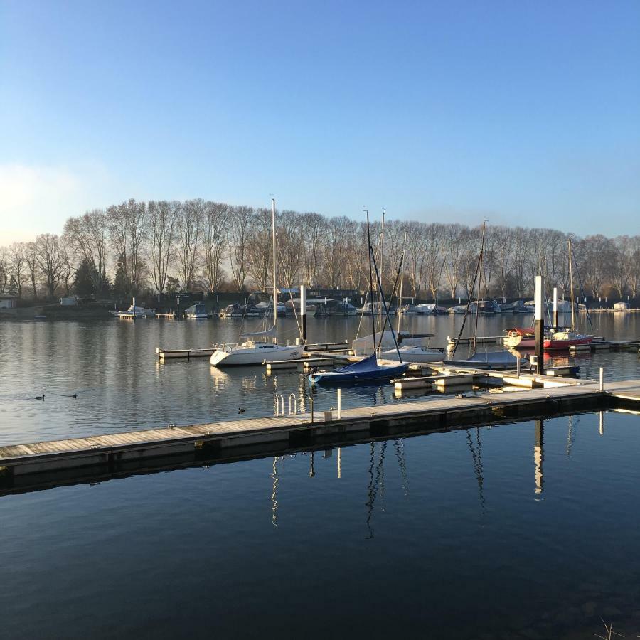 Schmuckkaestle Am Hafen Lägenhet Wiesbaden Exteriör bild